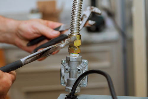 Identifying and Addressing Potential Sewer Gas Issues in Chicago Homes and Businesses